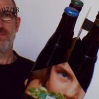 33cl West-Vleteren trappist (goud kroonkurk 12, blauw 8) van <a href="https://www.sintsixtus.be" target=_blank rel="noopener noreferrer">Sint Sixtus</a> en 33 cl van brouwerij Sint Bernardus, Watou (de 12,proef het verschil met de zeldzame West-Vleteren 12) en Sint Bernardus Tripel (blond 8)